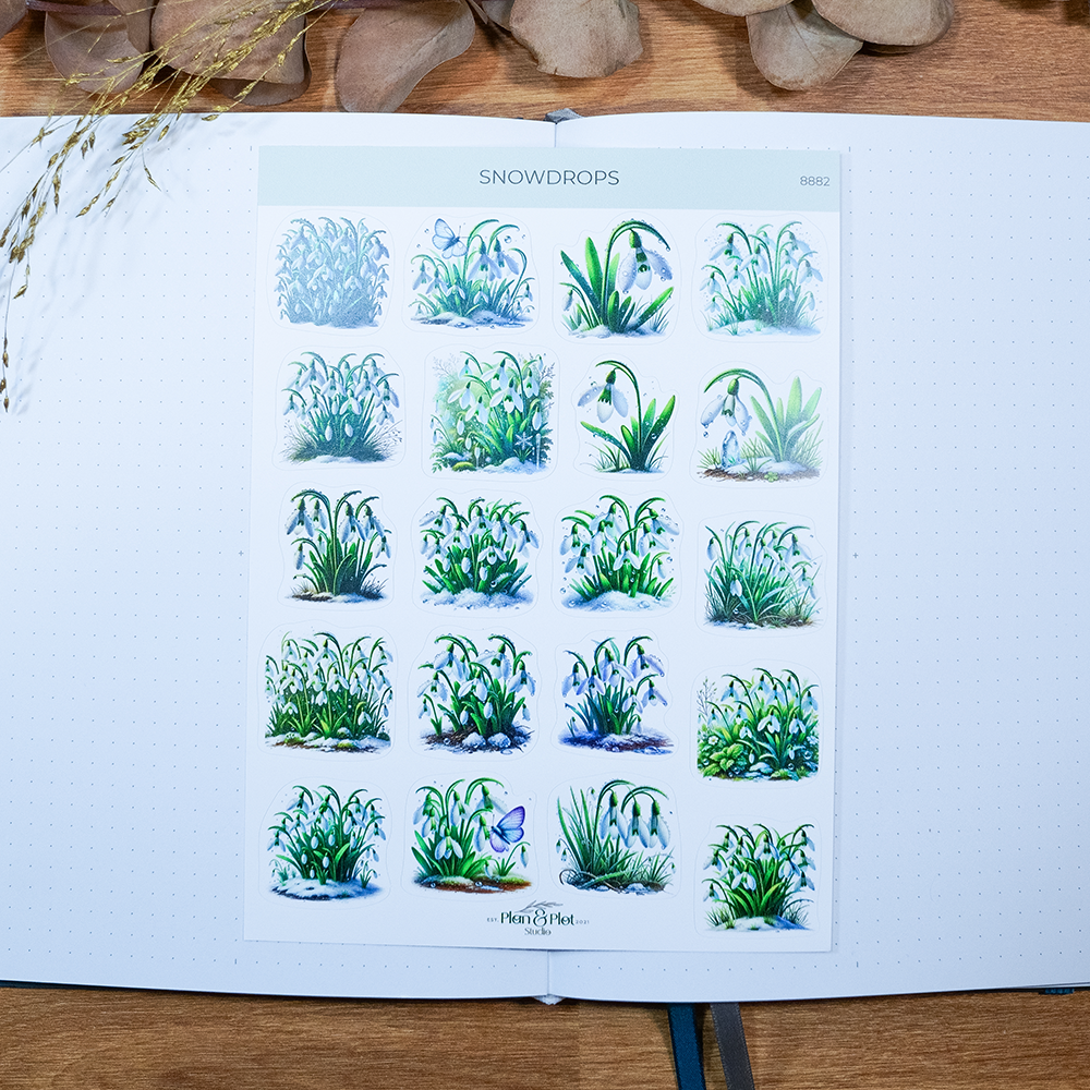 8882 WM Snowdrops