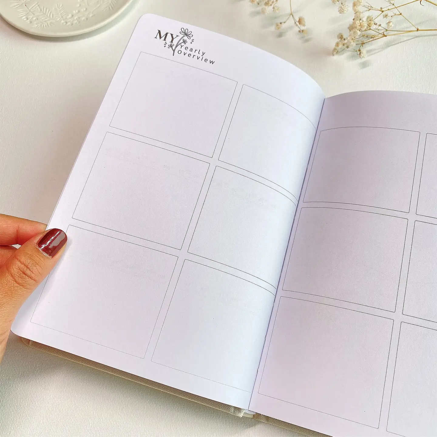 Lettoon undated planner 11.jpeg